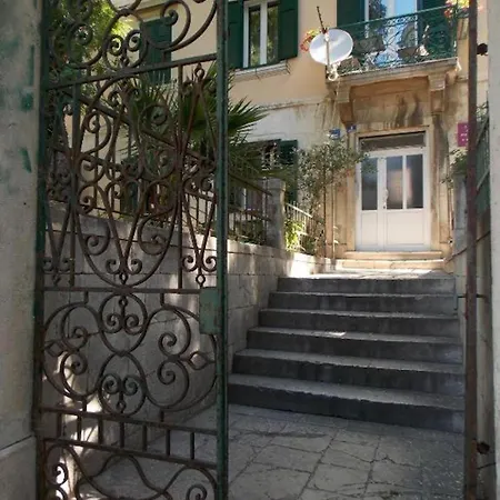 Soukki Town Centre 2 Appartement Split